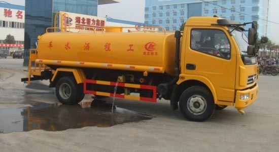 東風多利卡<a href=http://m.wangbaomu.cn/ssc target=_blank class=infotextkey>灑水車</a>