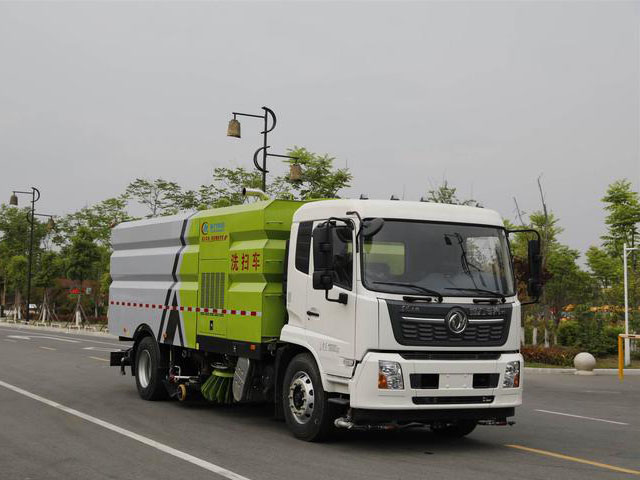 東風(fēng)天錦國(guó)六洗掃車圖片2