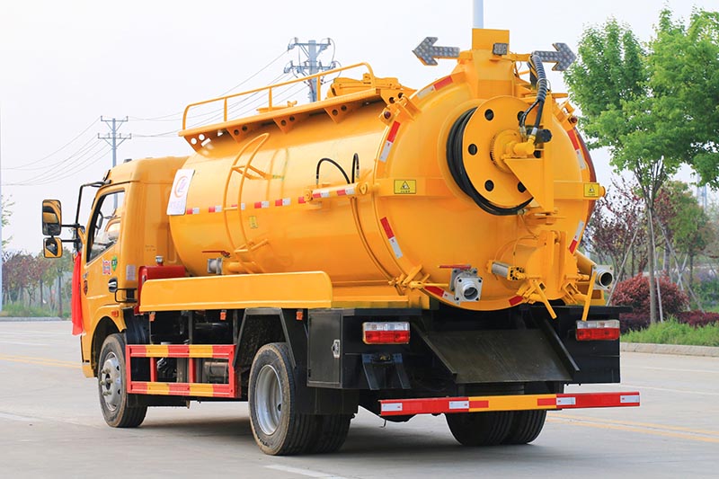 東風多利卡國六清洗吸污車圖片4